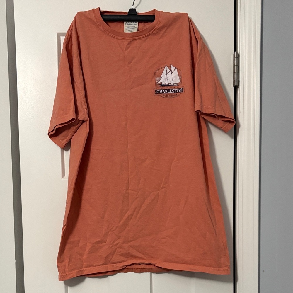 “The low country” Charleston South Carolina men’s graphic tee